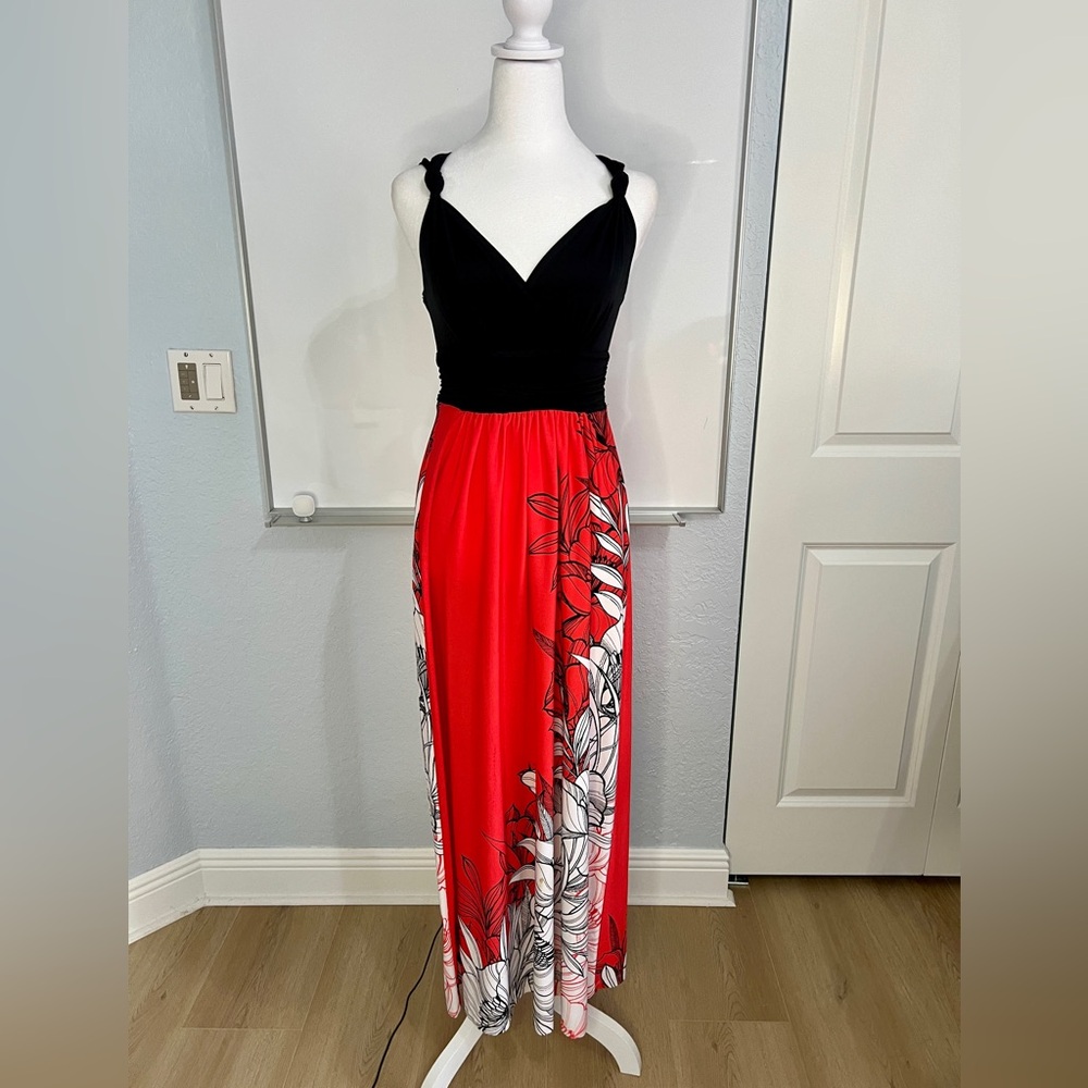 Maggy L 4P Maci Dress Black with Red Floral skirt